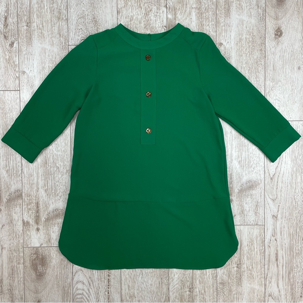 ZARA M Green Shirt with Button Detail
